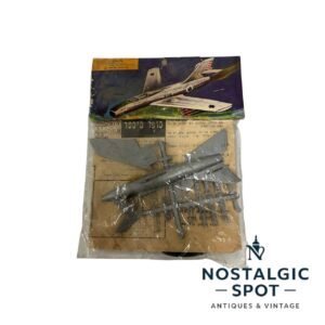 Vintage Starfix SUPER MYSTER B-2 1:100 Identical Scale Kit (1967 Edition)