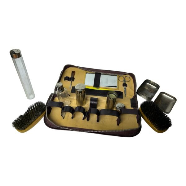 Vintage Old Original Men's Grooming Cosmetic Kit in Large Case