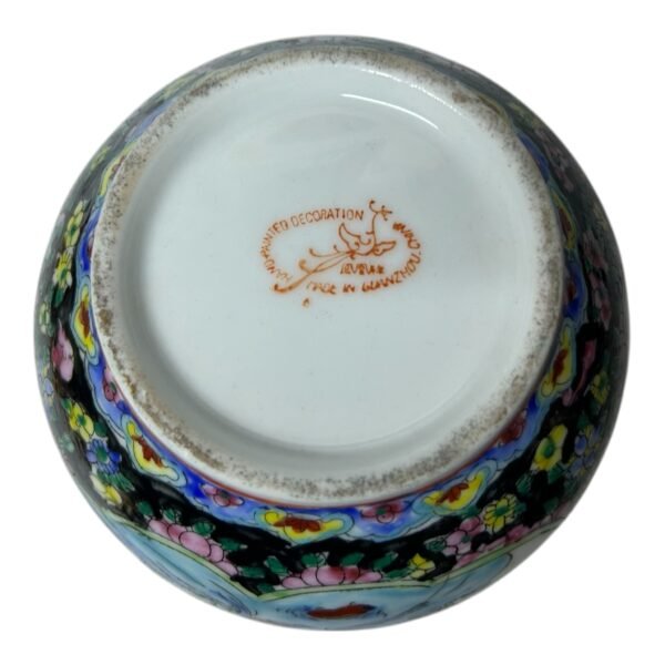 Vintage Chinese Porcelain Glaze Vase Hand Painted Yongzheng 19th Century 8 Vintage Chinese Porcelain Glaze Vase Hand Painted Yongzheng 19th Century